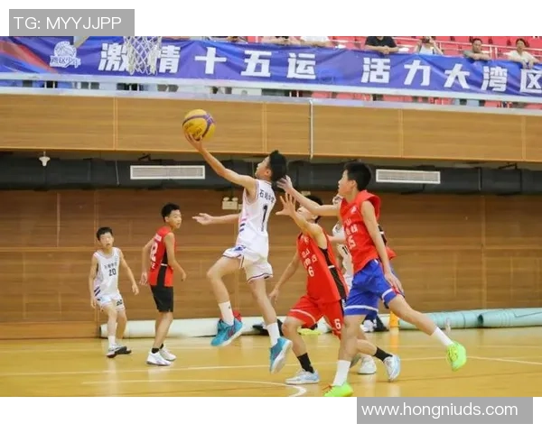 13岁篮球少年追梦之旅从街头到赛场的成长故事 13岁篮球少年追梦之旅从街头到赛场的成长故事
